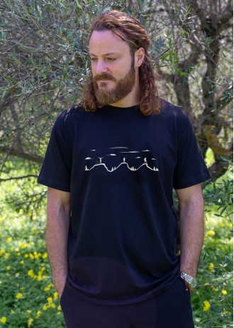 Reaching the summit - T-Shirts