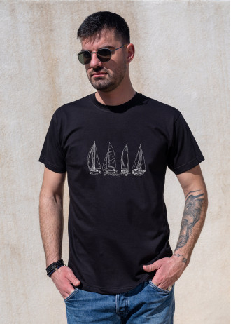 Outlines of sailing boats - T-Shirts