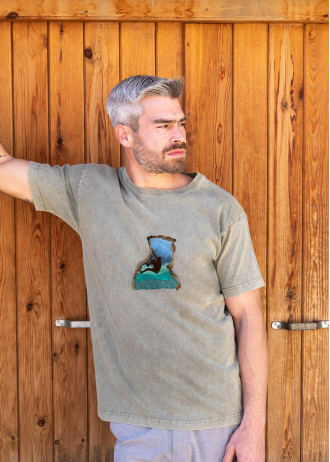 Cretan rock climber - Stonewashed T-Shirts