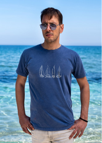 Outlines of sailing boats - Stonewashed T-Shirts