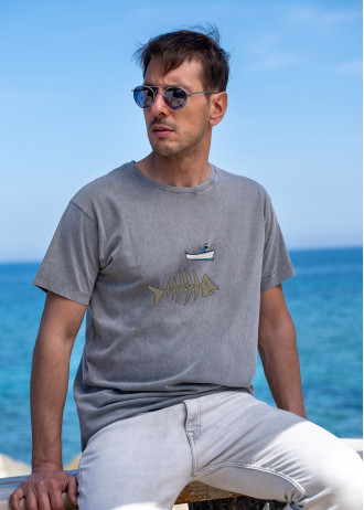 Fishing boat & Fishbone - Stonewashed T-Shirts